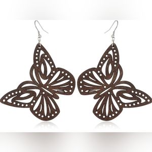NWT  butterfly earrings